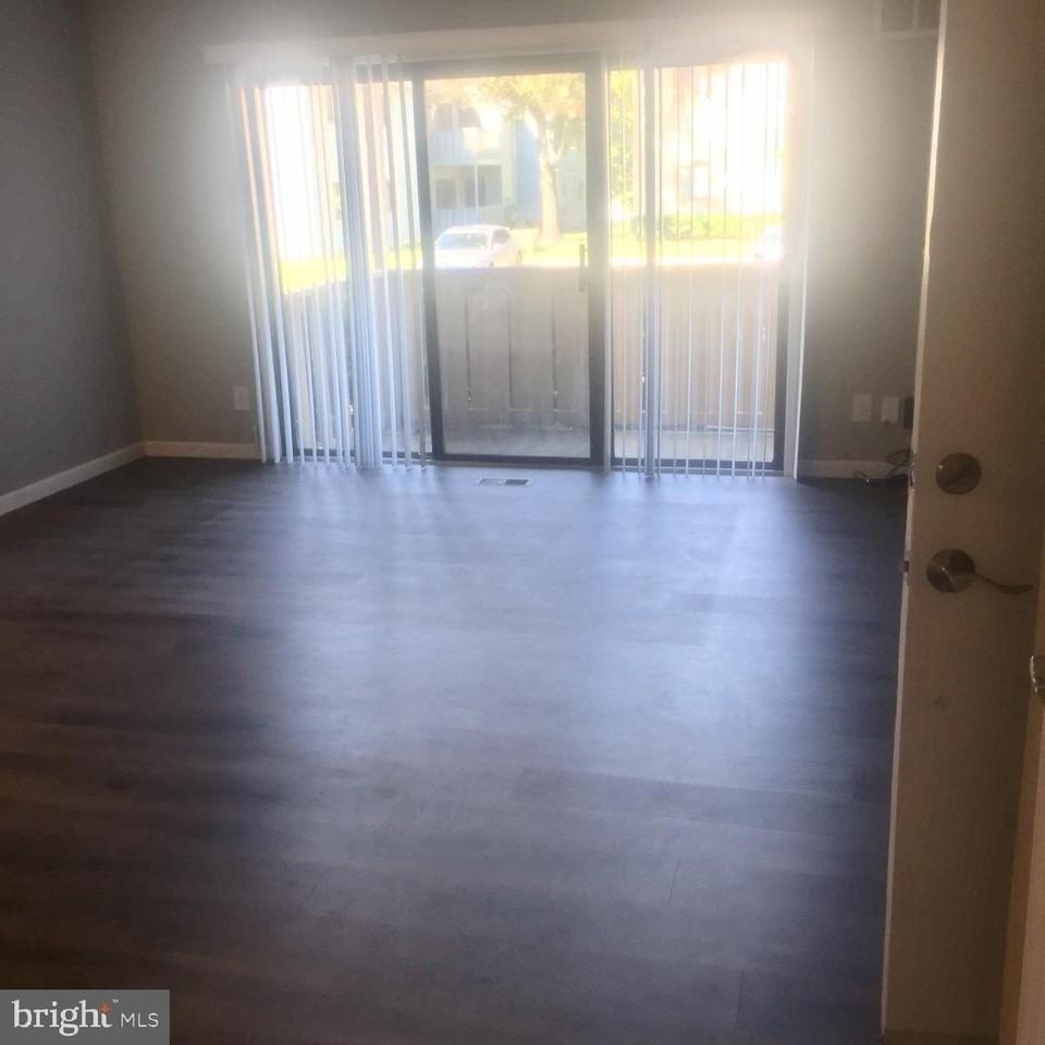 1609 Woodhollow Dr - Photo 5 of 22