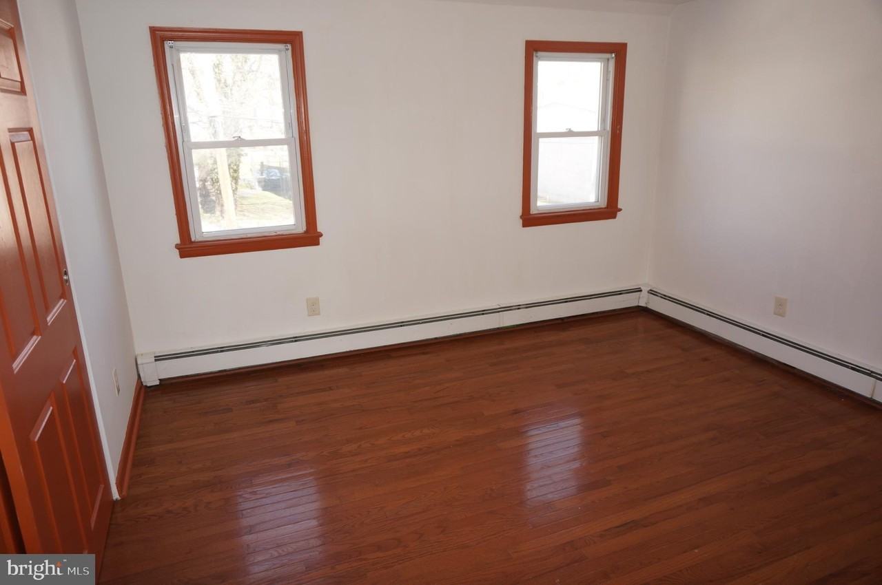 250 E Chestnut St - Photo 7 of 16