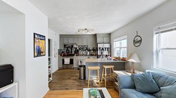 featured image of 50 Derby St #3