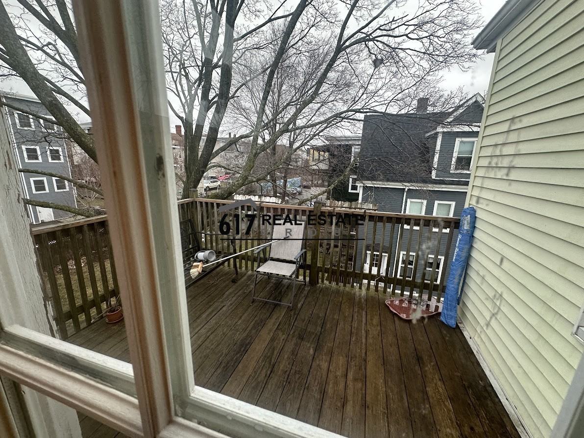 50 Derby St #3 - Photo 6 of 16