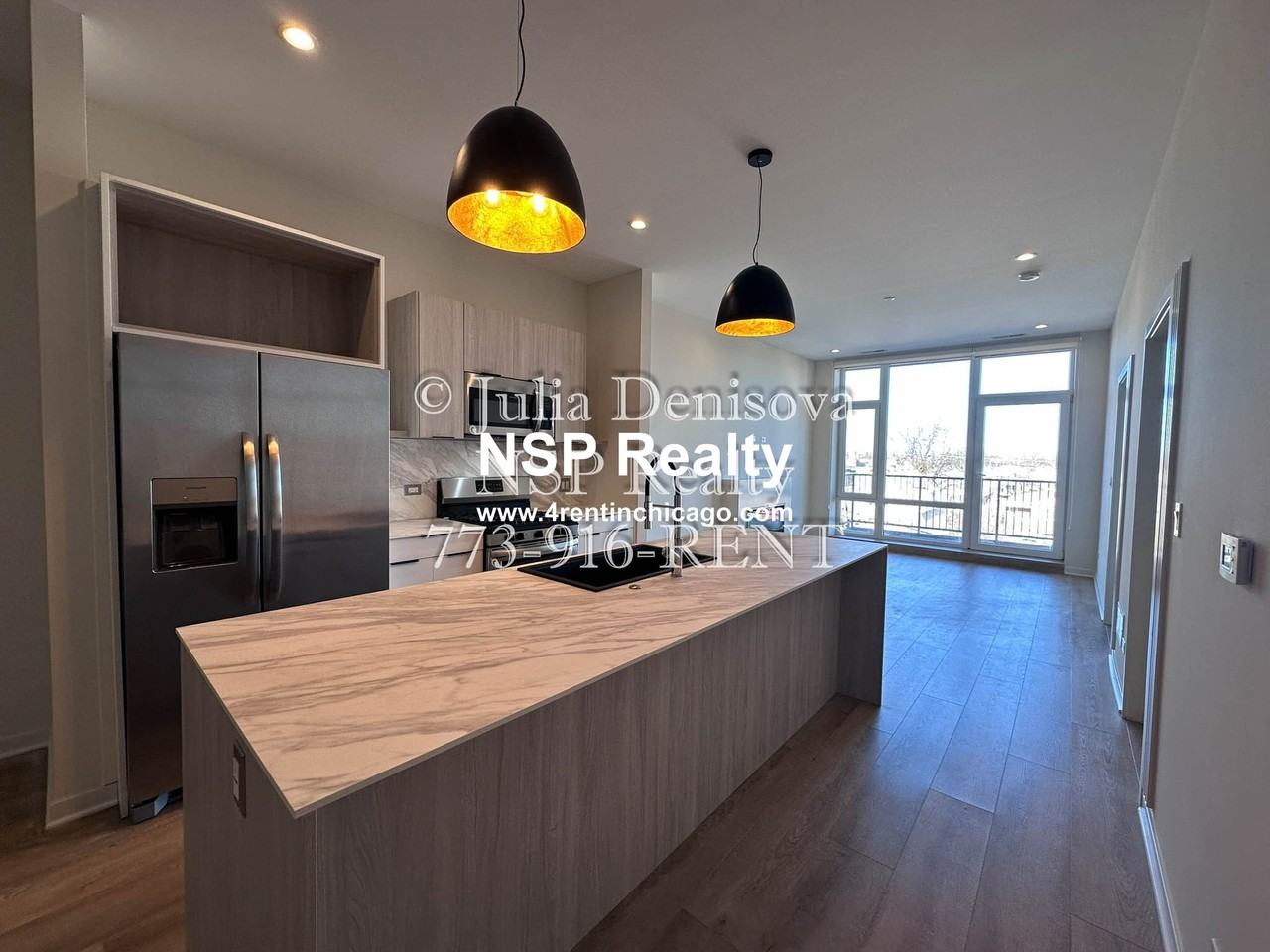 3207 N Narragansett Ave #205