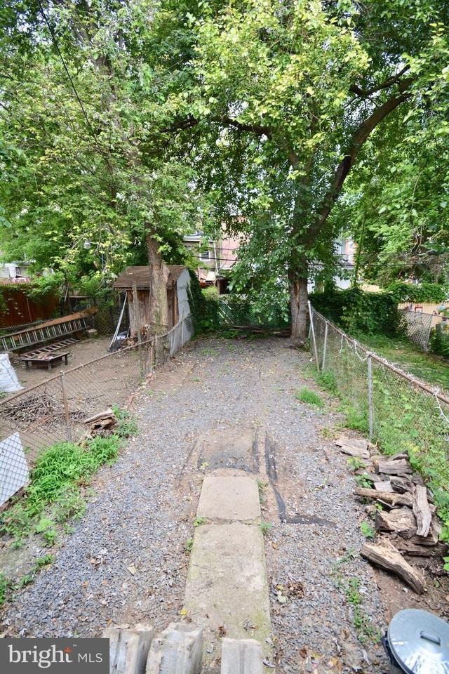 3118 N Shedwick St - Photo 7 of 13