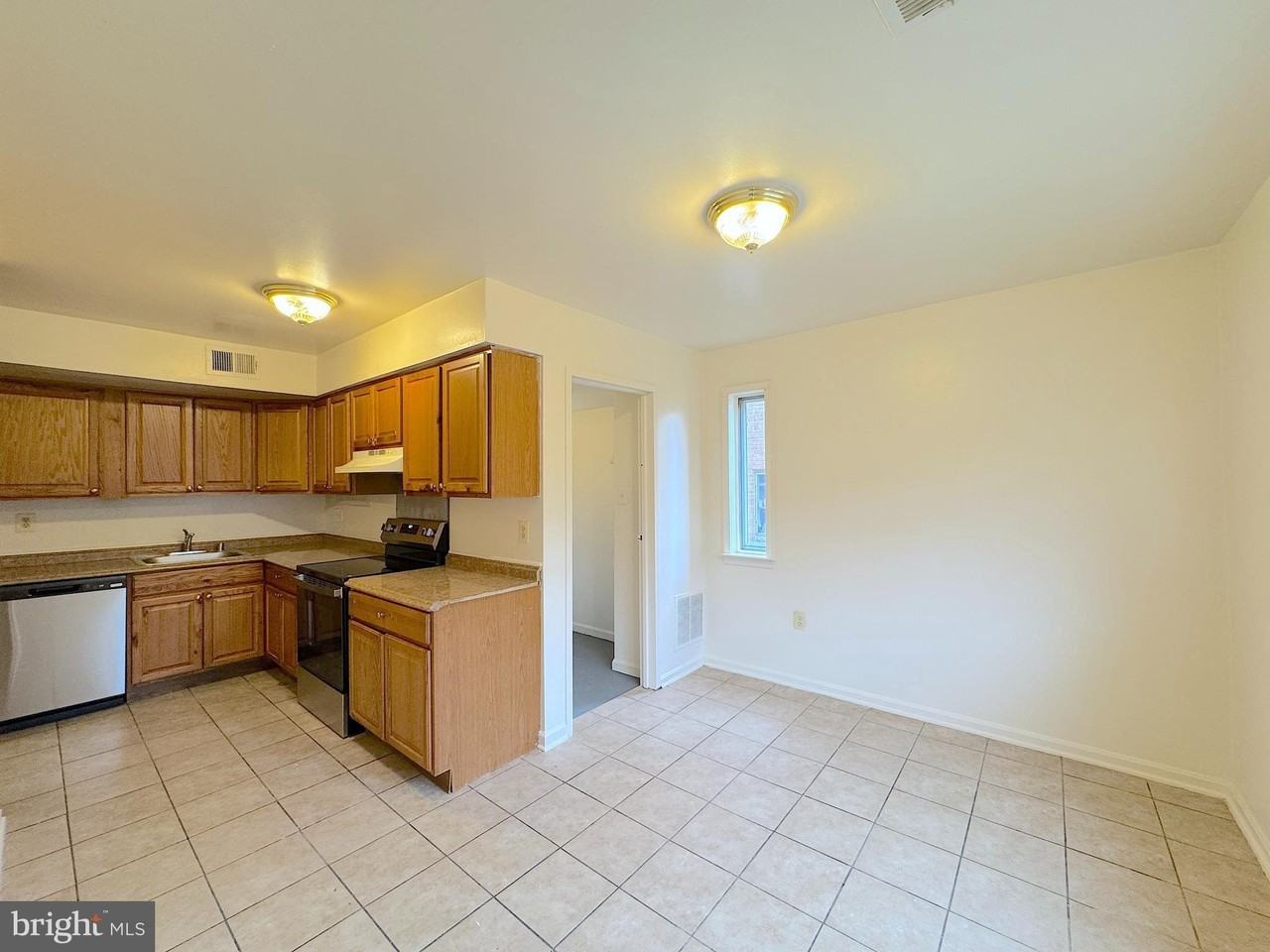 4596 Conwell Dr - Photo 2 of 15