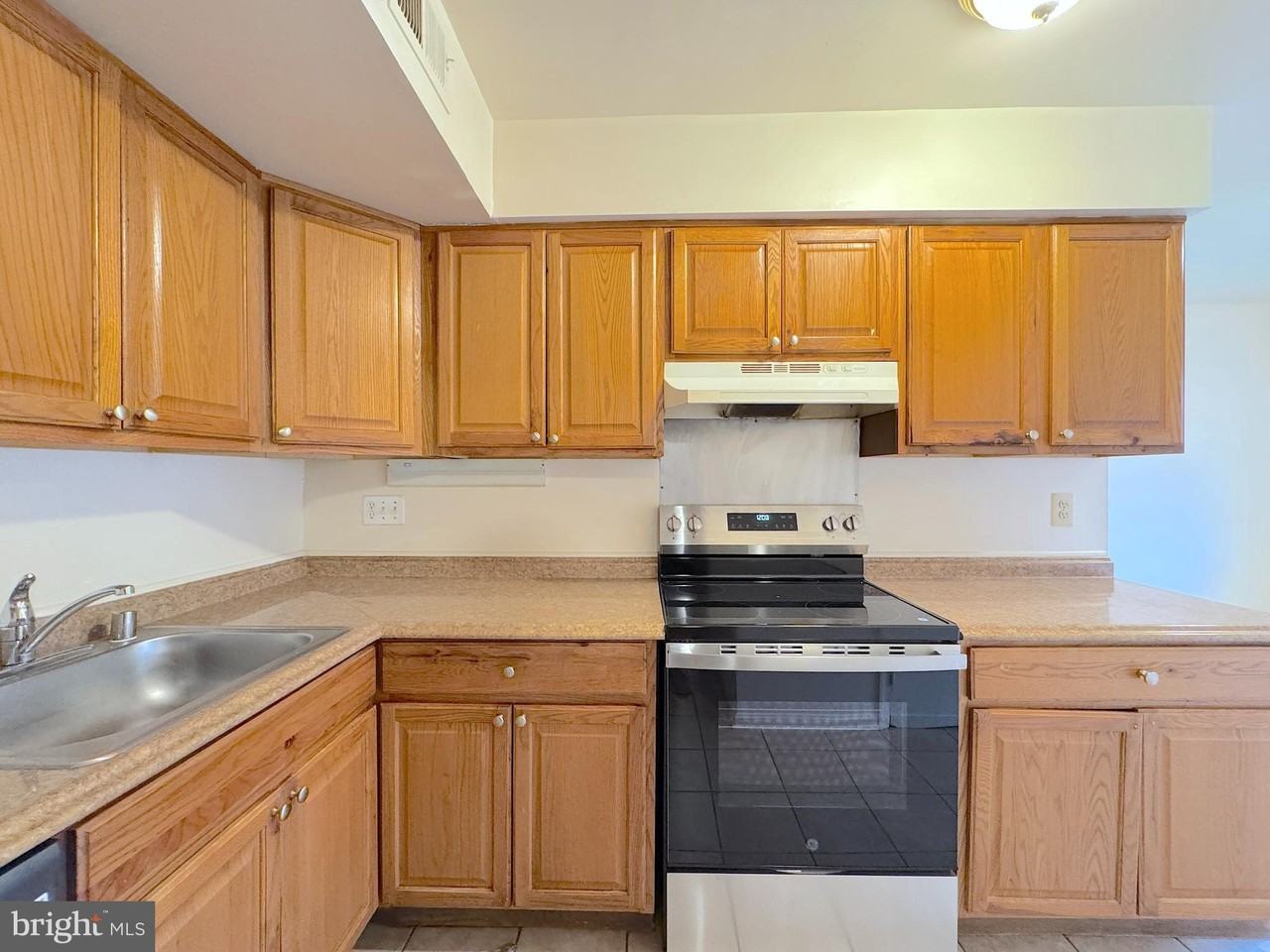 4596 Conwell Dr - Photo 5 of 15