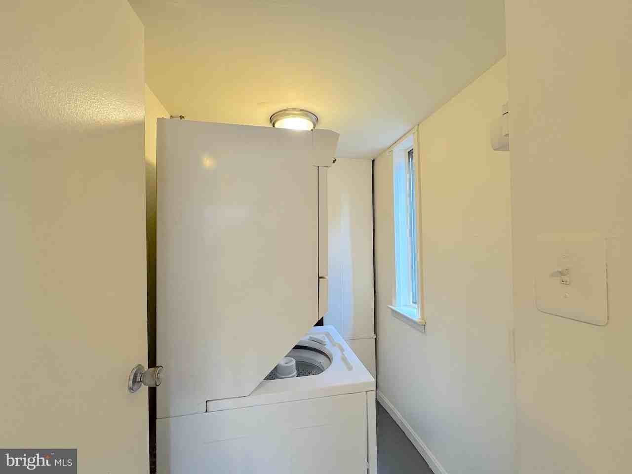 4596 Conwell Dr - Photo 6 of 15