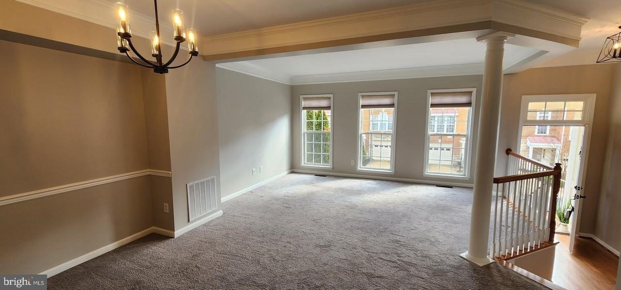 43148 Crosswind Ter - Photo 3 of 28