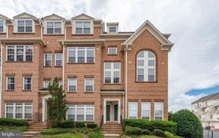 featured image of 9515 Walker Way