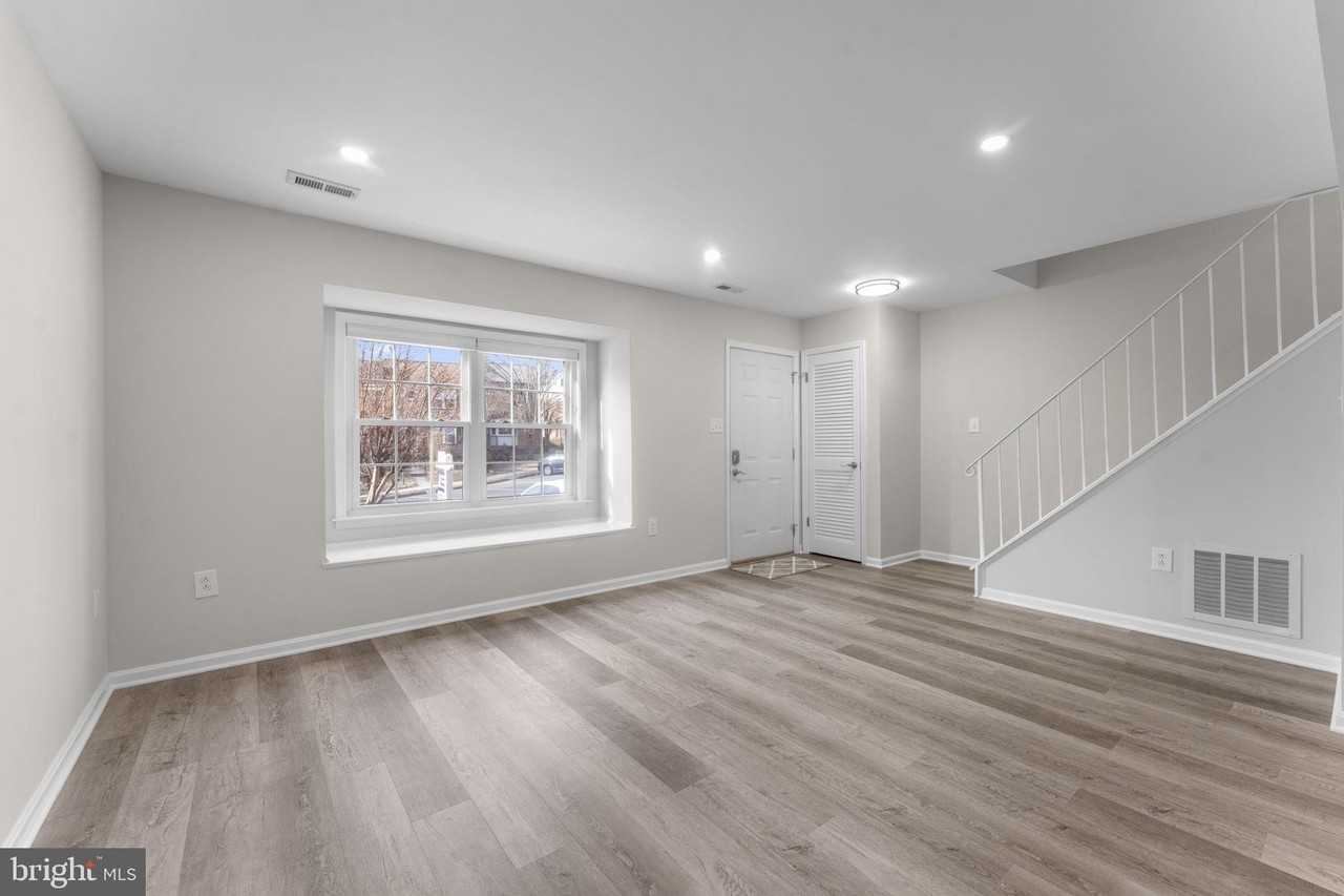 3484 Legere Ct - Photo 6 of 41