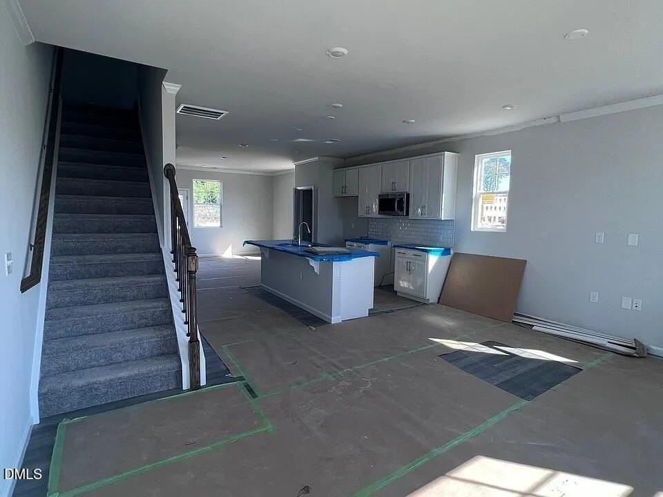 2455 Kasota Ln - Photo 6 of 32