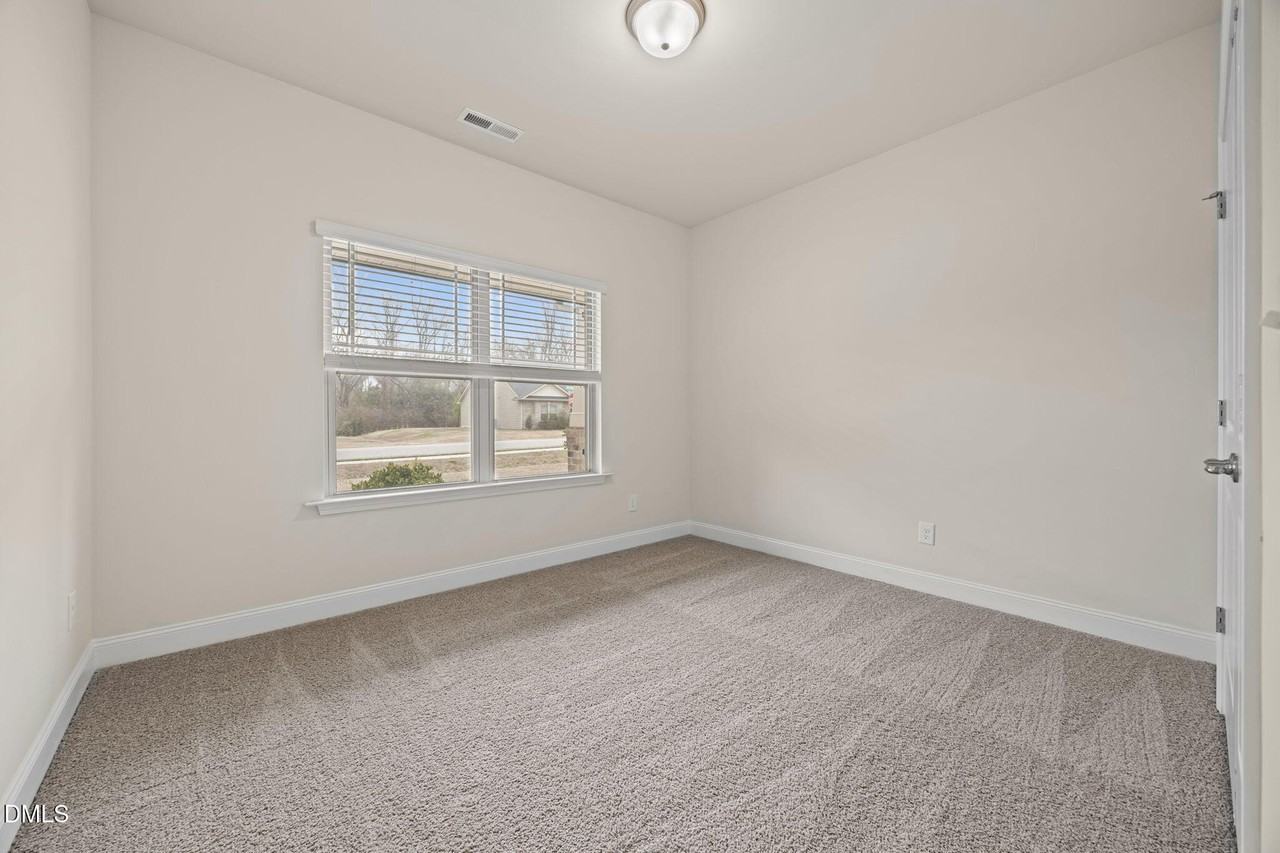 178 Woodwater Cir - Photo 4 of 50