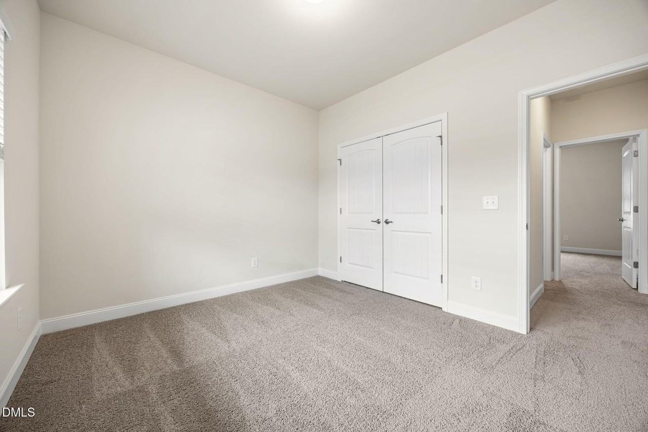 178 Woodwater Cir - Photo 5 of 50