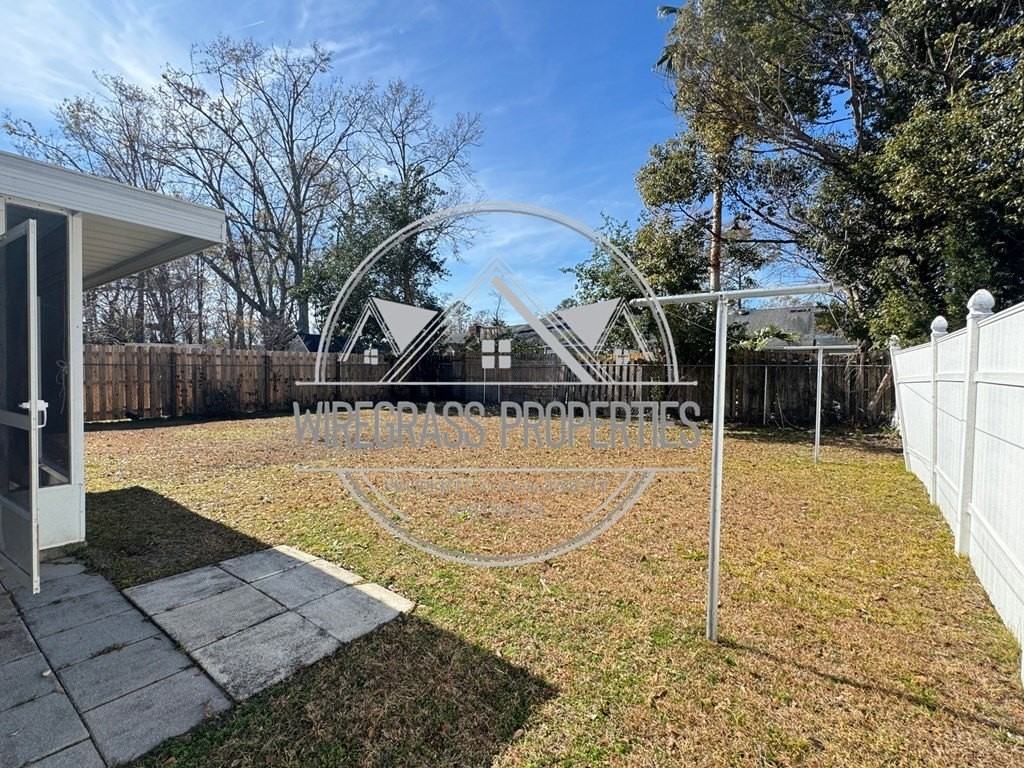 3507 Lenox Dr - Photo 5 of 18