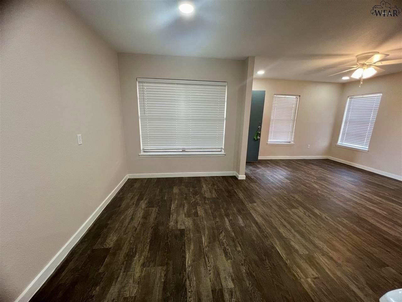 4123 Faith Rd #B - Photo 6 of 6