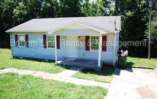 featured image of 2417 E Ozark Ave