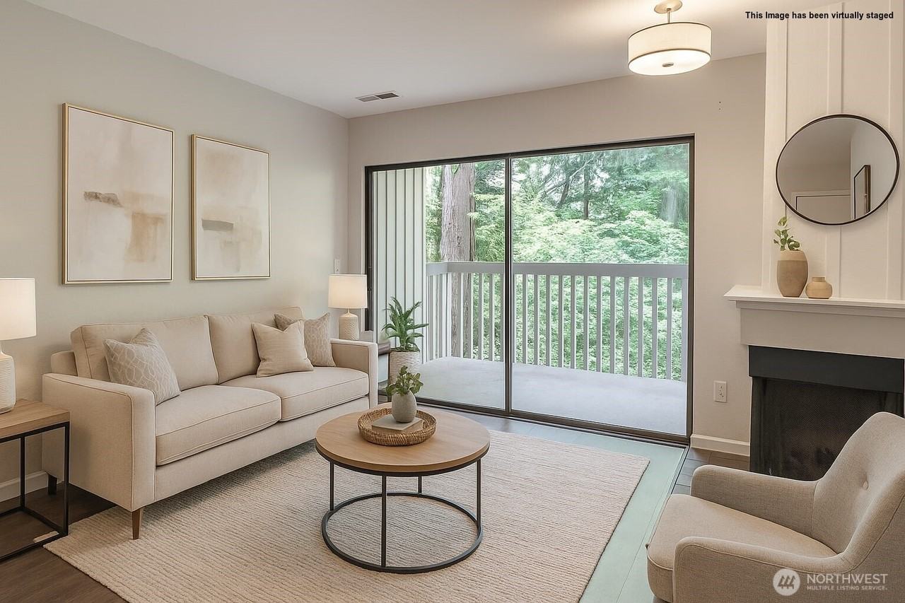 10819 Ne 37th Pl ##107 - Photo 2 of 19