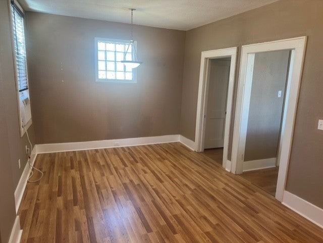 3802 Avenue N - Photo 5 of 10