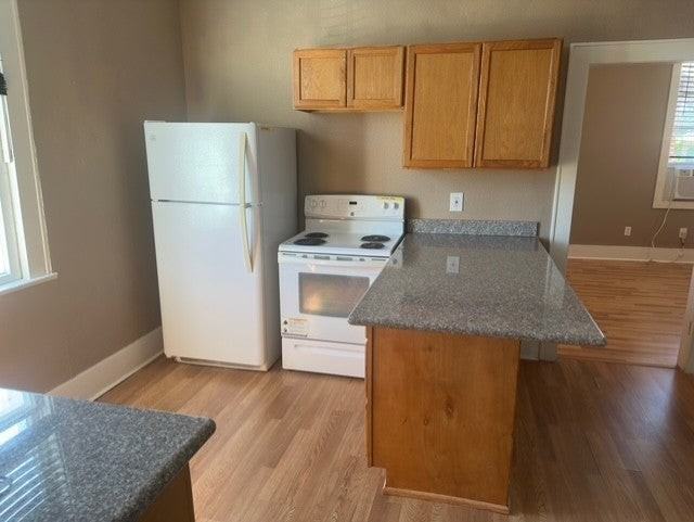 3802 Avenue N - Photo 7 of 10