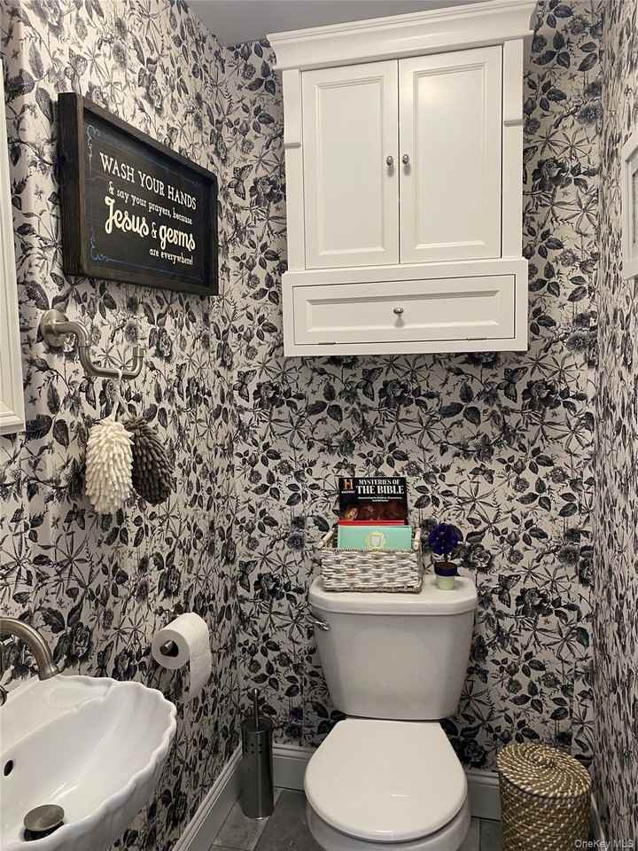 26 Hillside Ave - Photo 5 of 14
