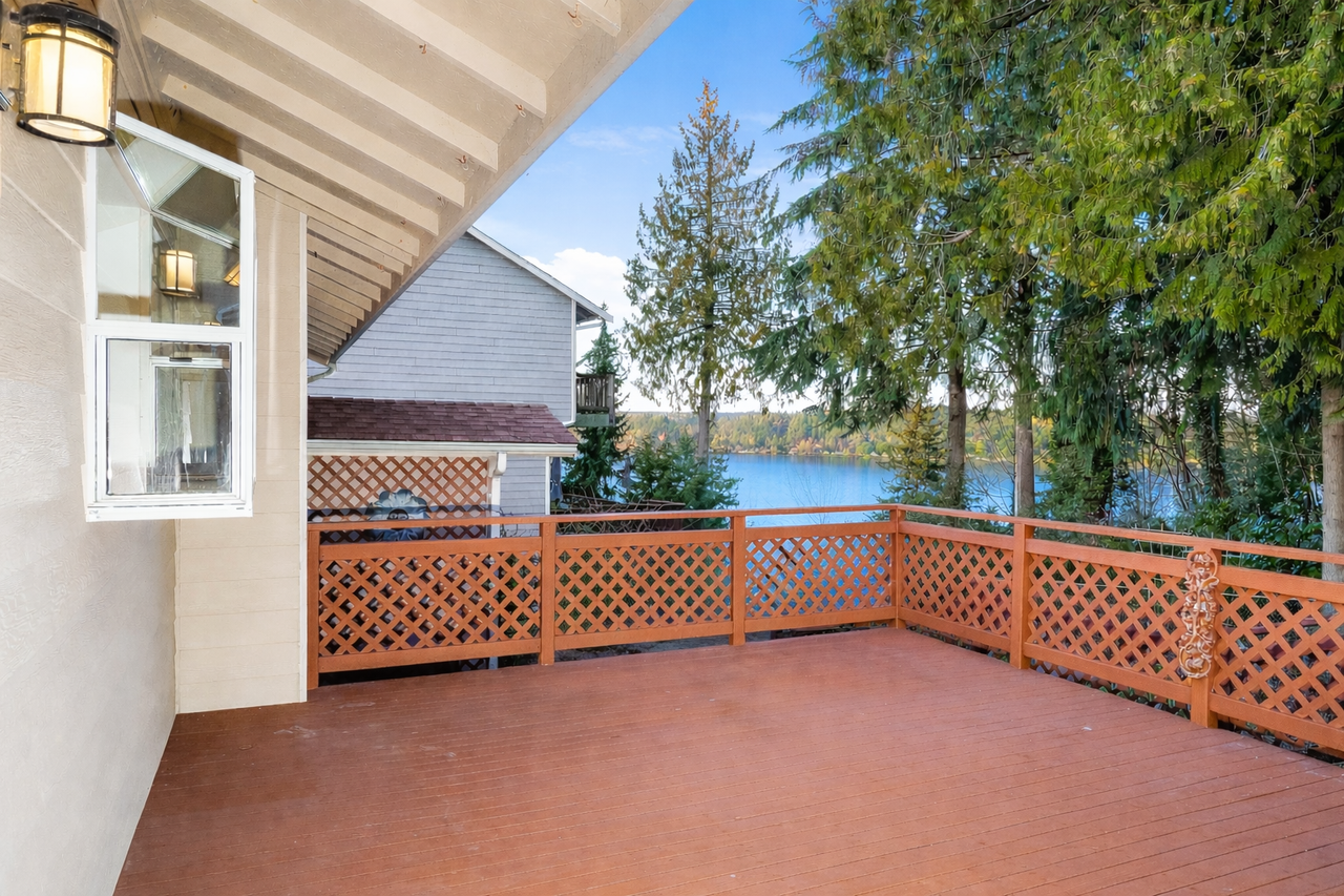 617 98th Dr Ne - Photo 2 of 14