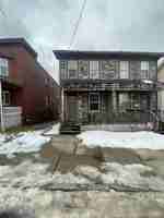 featured image of 126 S Spring Ave #128