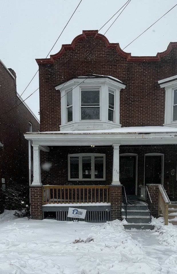 126 S Spring Ave #136 - Photo 2 of 50