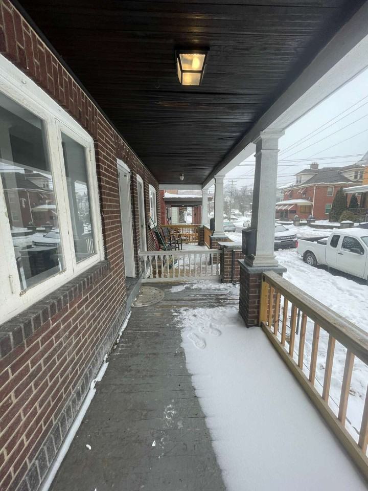 126 S Spring Ave #136 - Photo 5 of 50