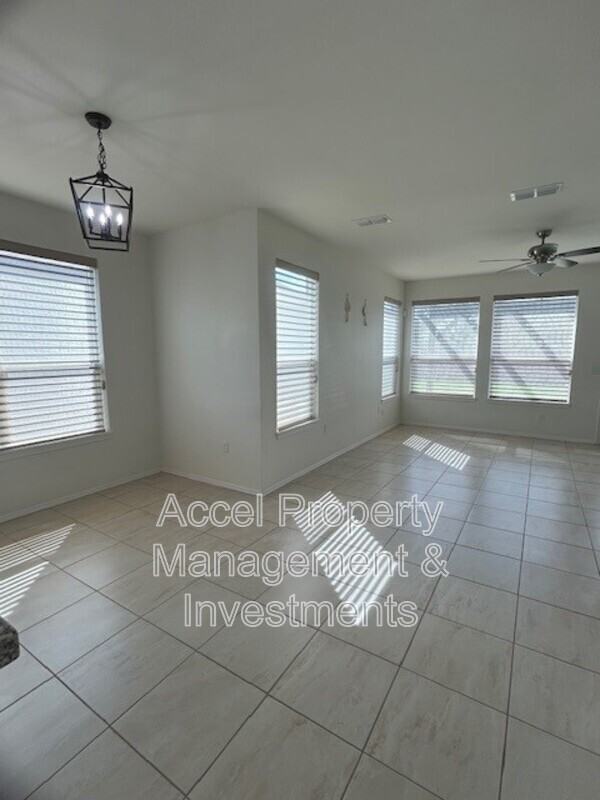 2325 N Peking St - Photo 2 of 19