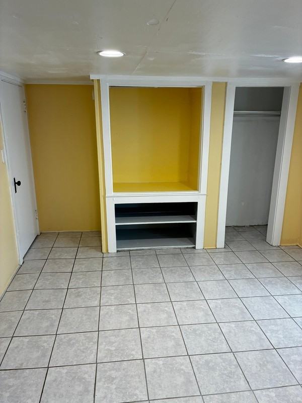 4721 Alpha Ave #1 - Photo 5 of 13