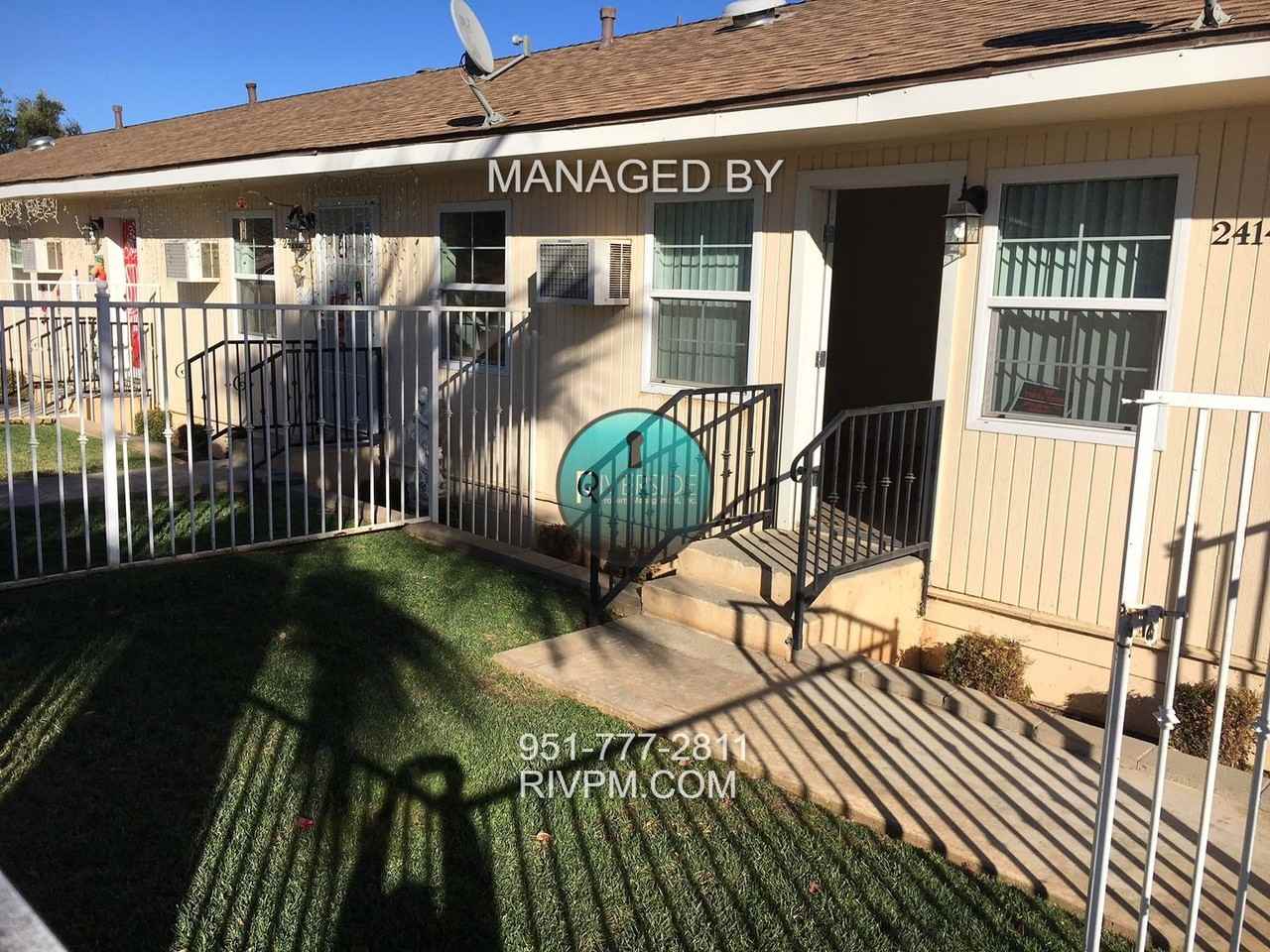 24140 Atwood Ave - Photo 2 of 14