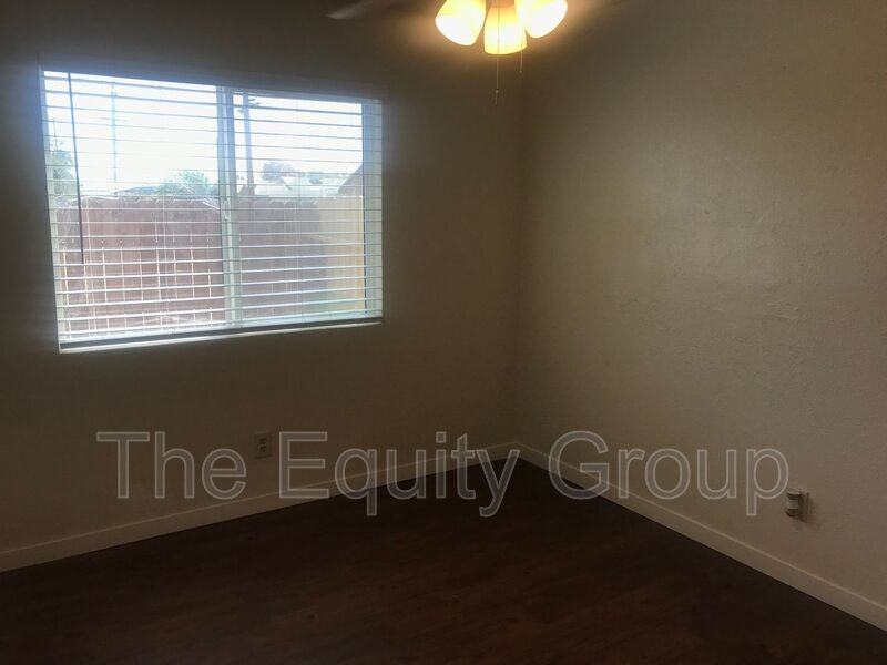 113 W Sonora Ave - Photo 2 of 14