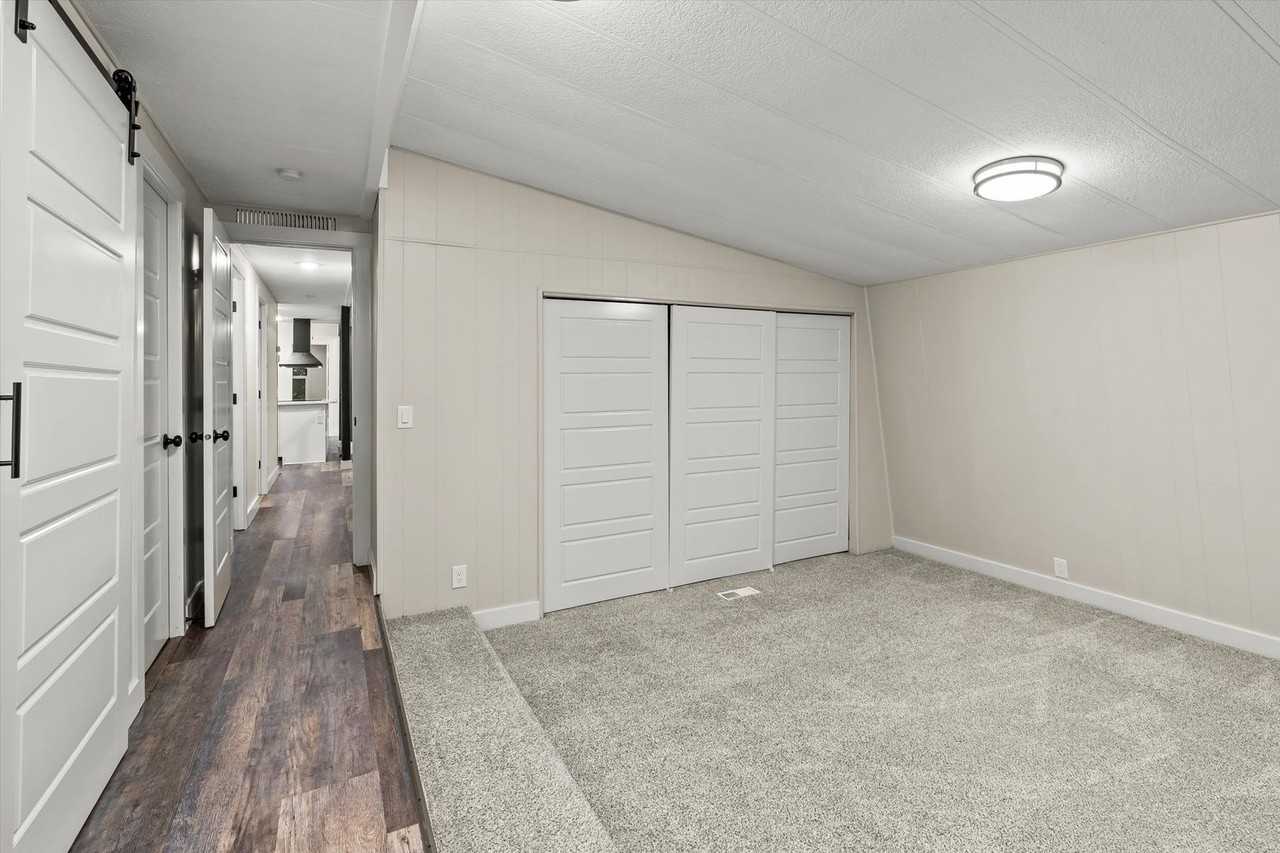 21614 135th St E - Photo 4 of 23