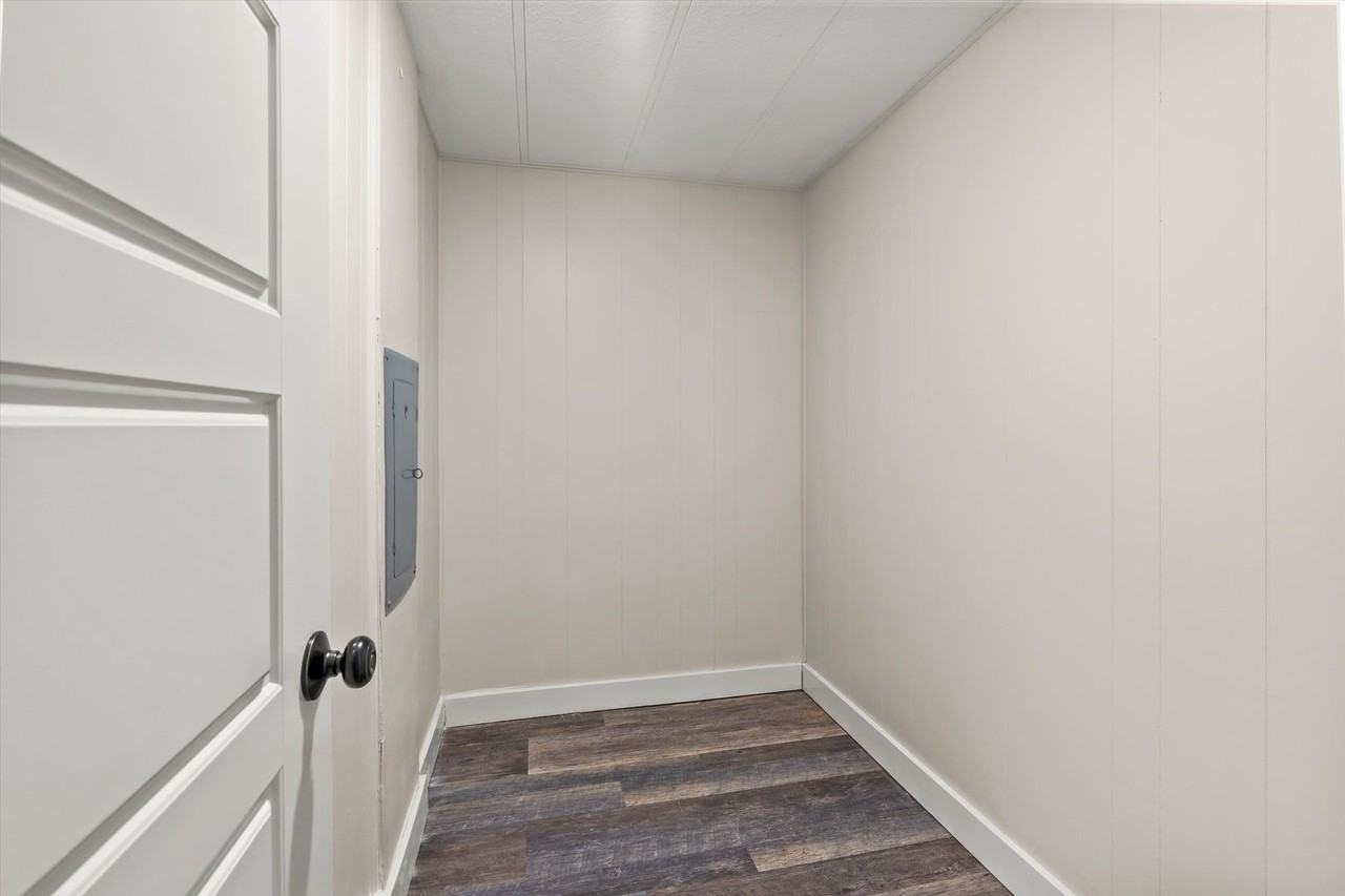 21614 135th St E - Photo 6 of 23