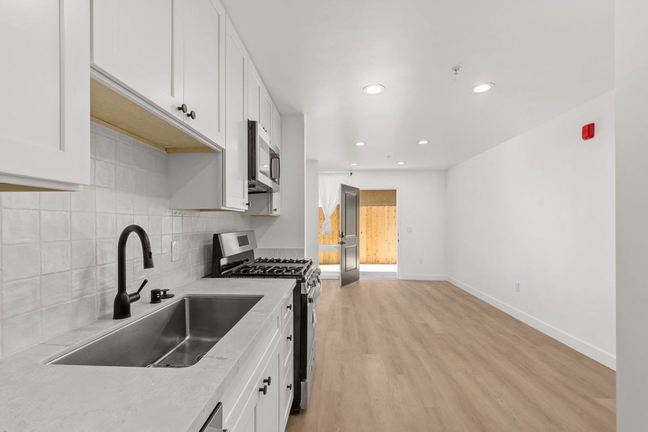 GP - 2650 B Street - Photo 3 of 17