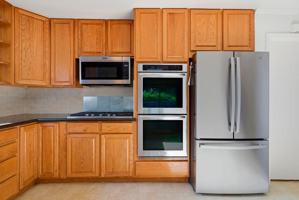 featured image of 7750 Surrey Ln