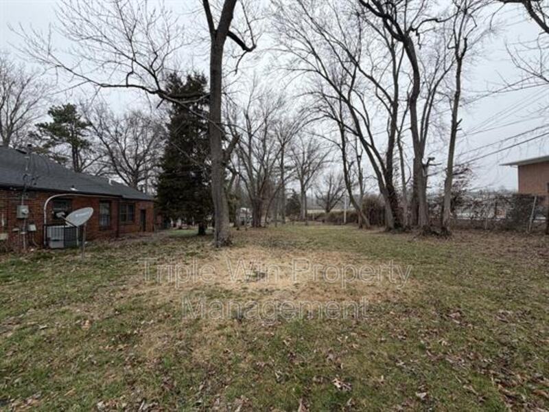 520 Hentschel Pl - Photo 6 of 33