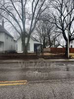 featured image of 2509 E 10th St