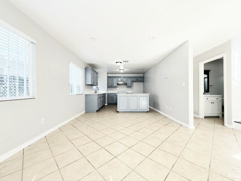 205 E 57th St - Photo 6 of 27