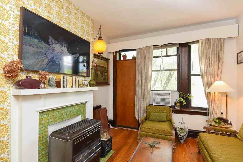 2819 W Shakespeare Ave #2F - Photo 4 of 20