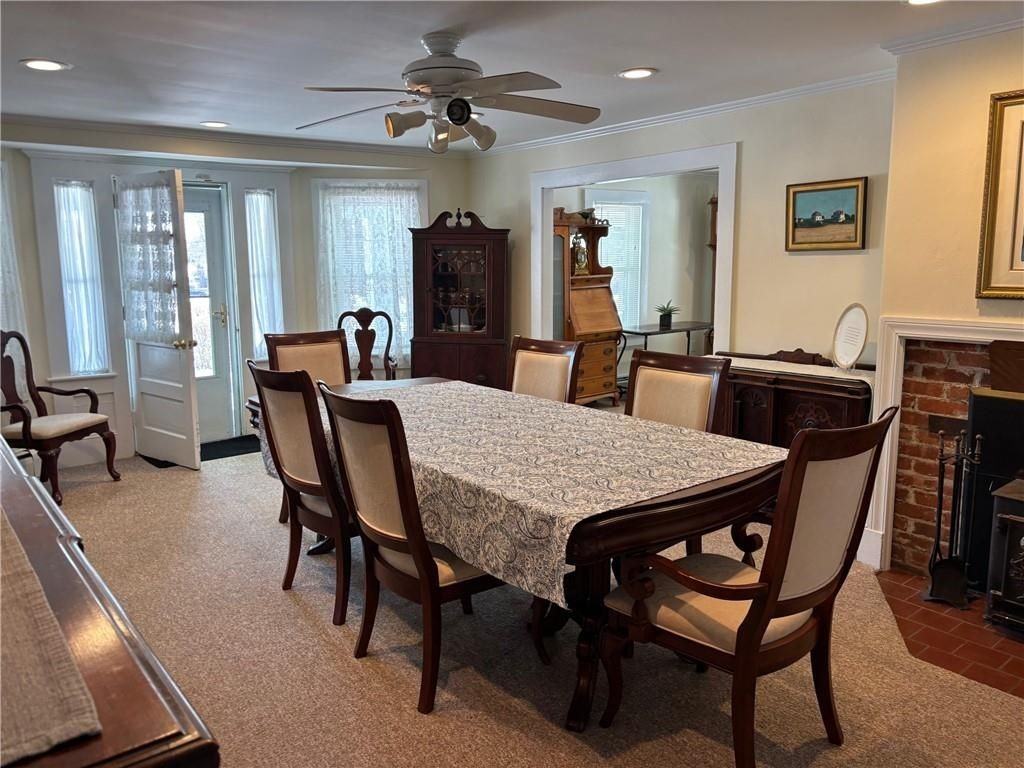 74 Park Ave - Photo 6 of 26