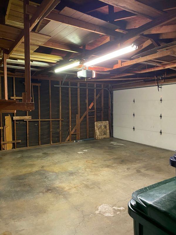 332 Landsford St - Photo 2 of 16