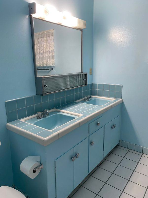 332 Landsford St - Photo 5 of 16