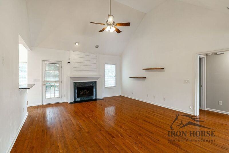 281 Hampton Park Dr - Photo 6 of 33