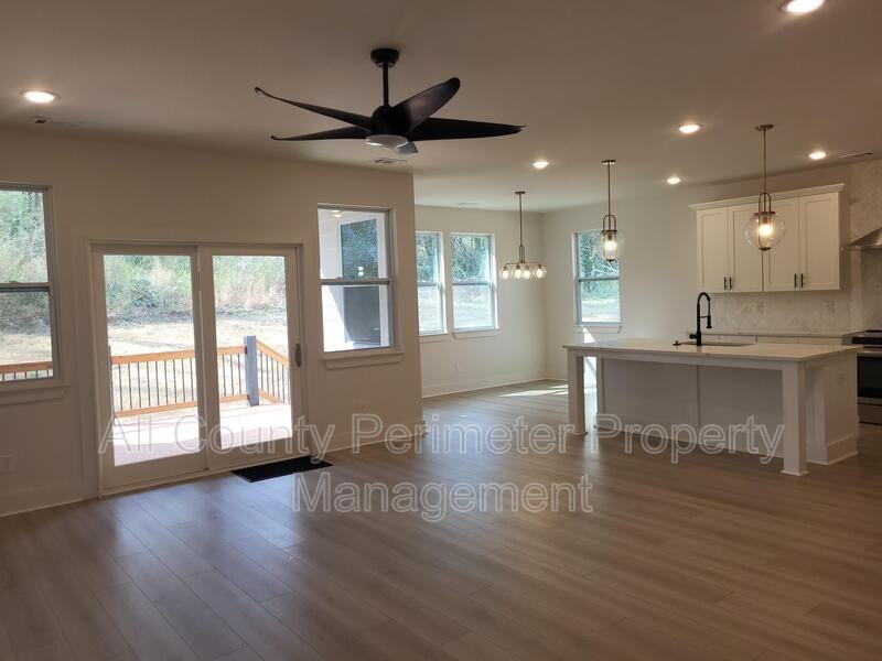 4401 Sims Rd - Photo 4 of 20