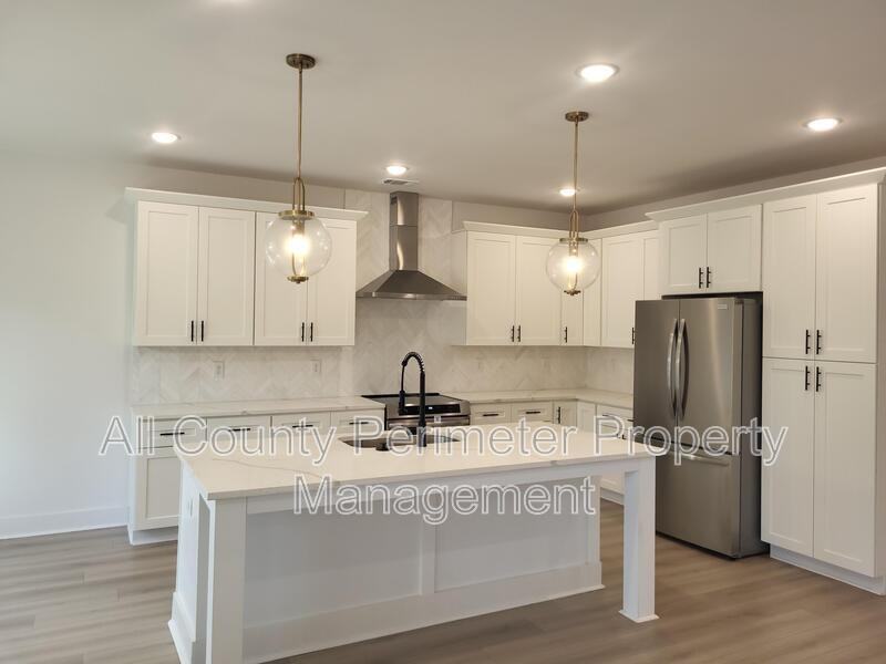 4401 Sims Rd - Photo 5 of 20