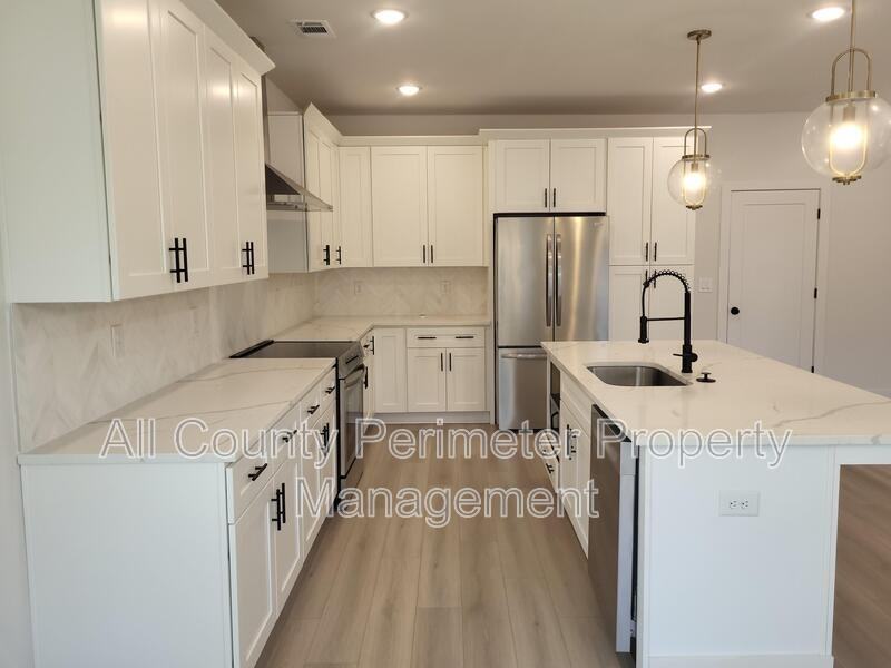 4401 Sims Rd - Photo 6 of 20