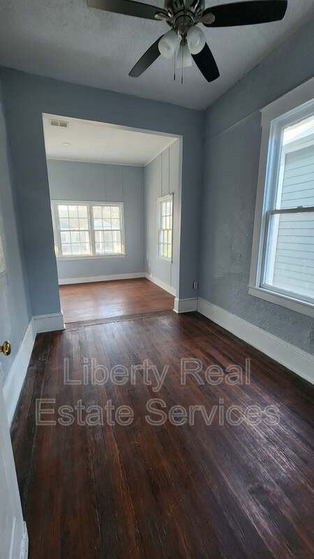 826 E Duffy St #A - Photo 5 of 6