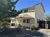 715 Sw Laurel St - Photo 1 of 1