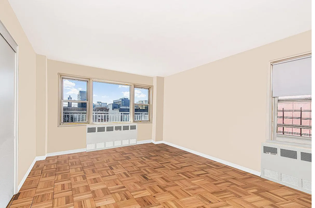 3131 Grand Concourse #HBC - Photo 3 of 5