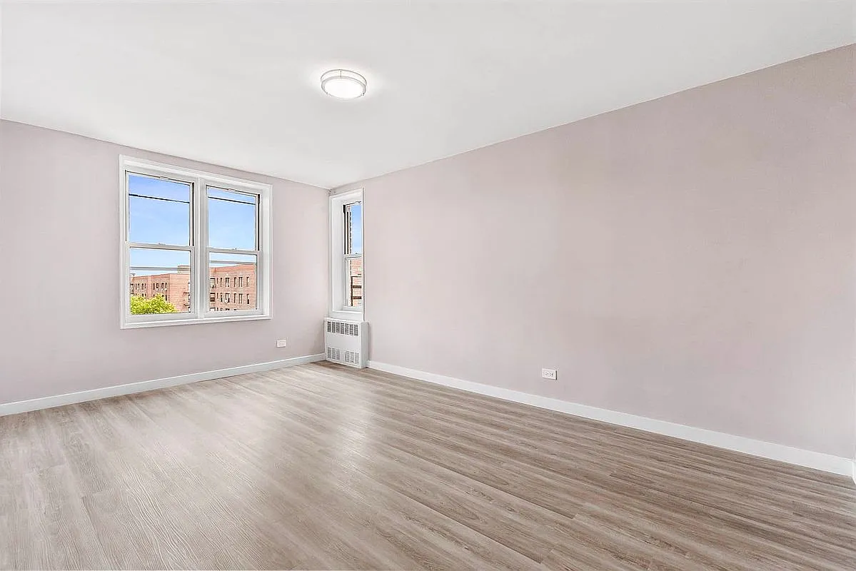 9010 34th Ave #FB - Photo 3 of 5