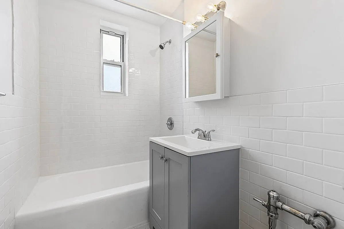 9010 34th Ave #FB - Photo 5 of 5